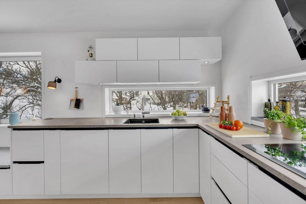 Kais Sauna, Jacuzzi, Cinema And Balcony House! Central Location Tromsø Dış mekan fotoğraf