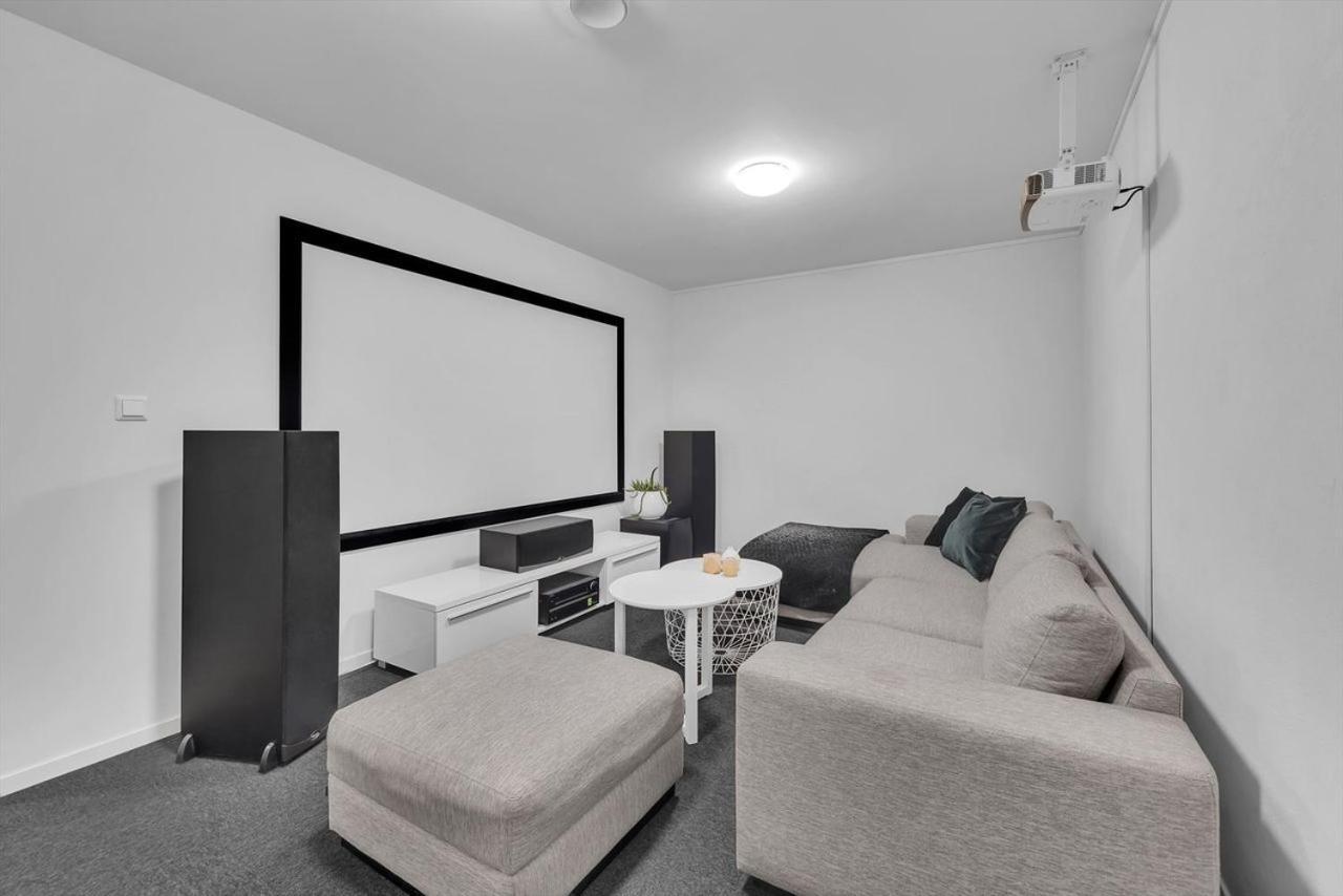 Kais Sauna, Jacuzzi, Cinema And Balcony House! Central Location Tromsø Dış mekan fotoğraf